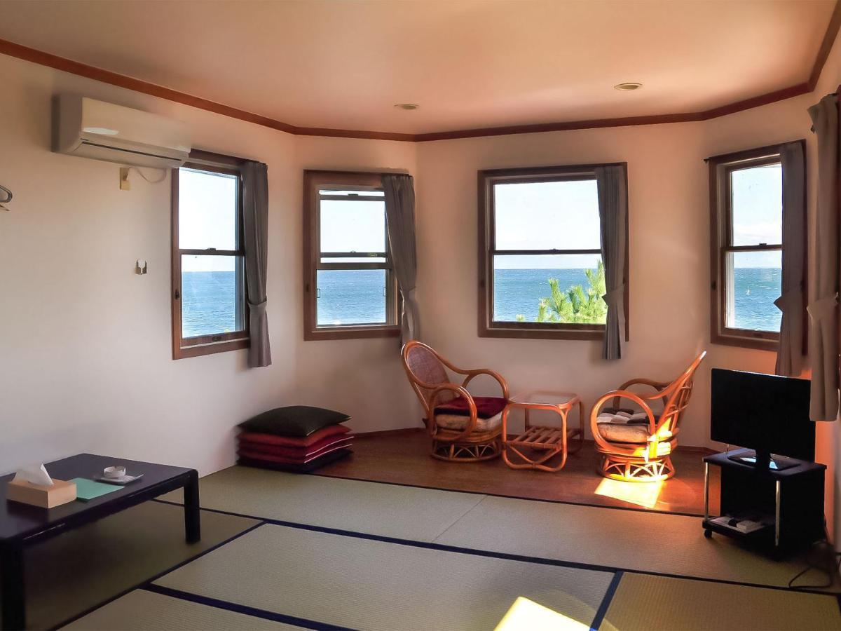 Biwa-Lakeside Cottage B B Dylan Minamikomatsu Kültér fotó